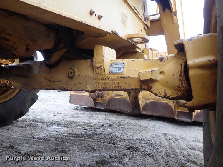 image for item DG2911 1999 John Deere 410E backhoe