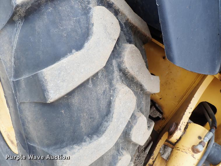 image for item DG2911 1999 John Deere 410E backhoe