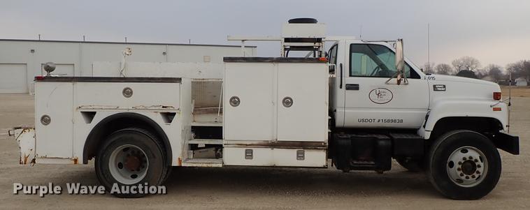 image for item DG2913 1999 GMC C7500 service truck