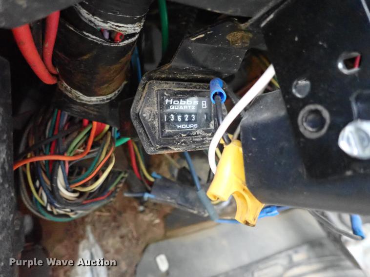 image for item DG2913 1999 GMC C7500 service truck