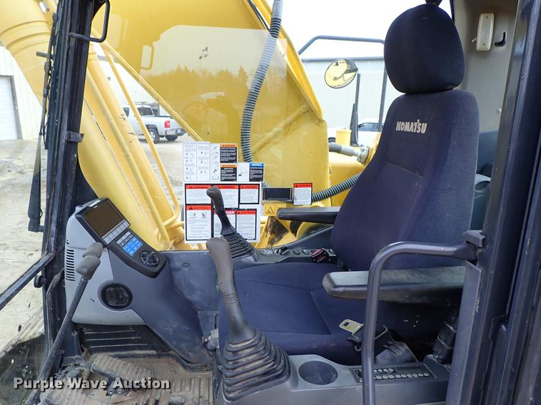 image for item DG2915 2012 Komatsu PC200LC-8 excavator