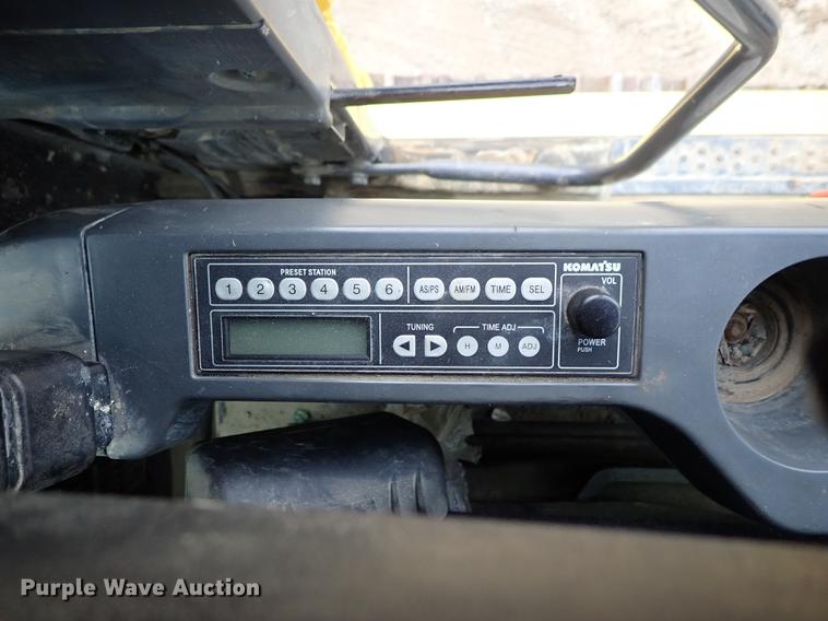 image for item DG2915 2012 Komatsu PC200LC-8 excavator