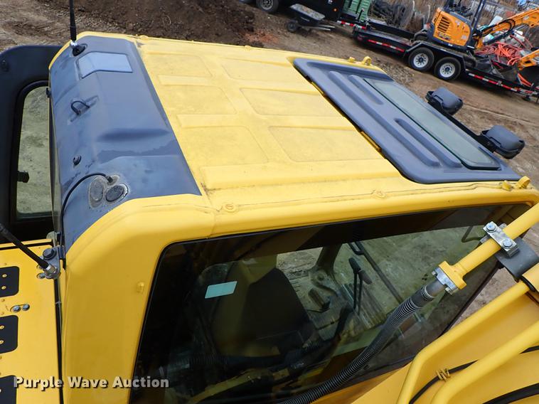 image for item DG2915 2012 Komatsu PC200LC-8 excavator