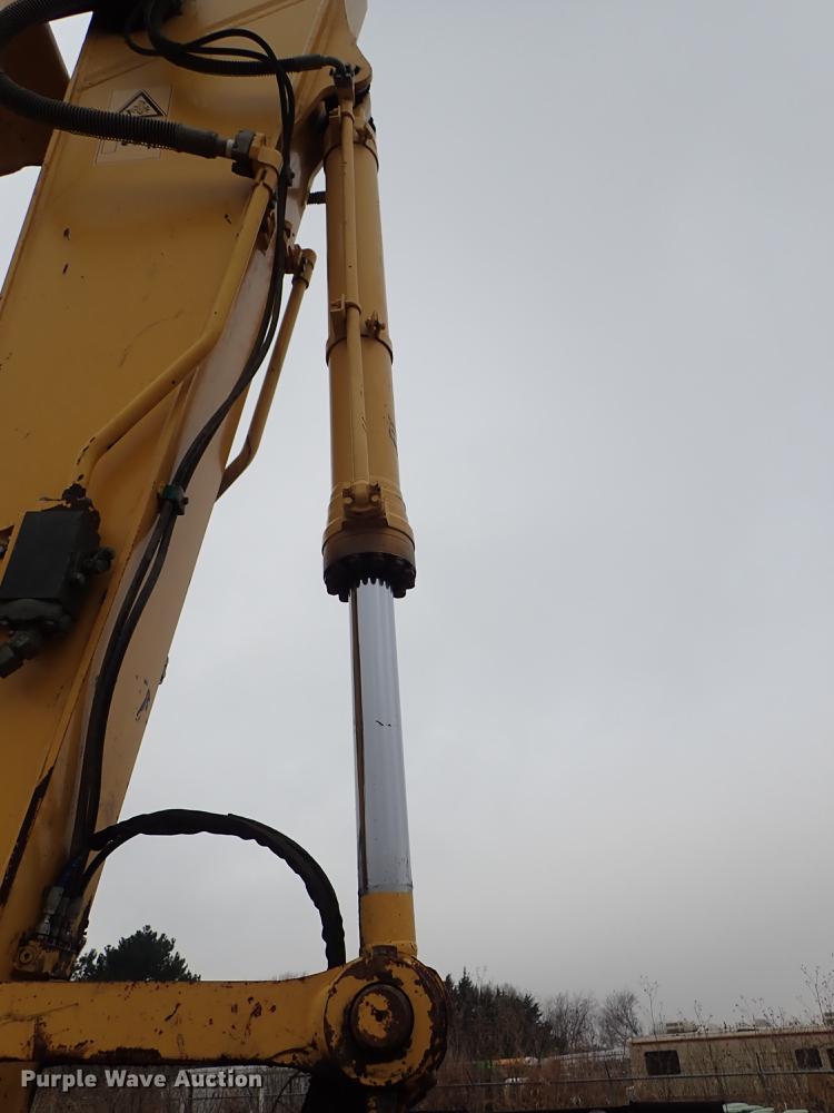 image for item DG2915 2012 Komatsu PC200LC-8 excavator