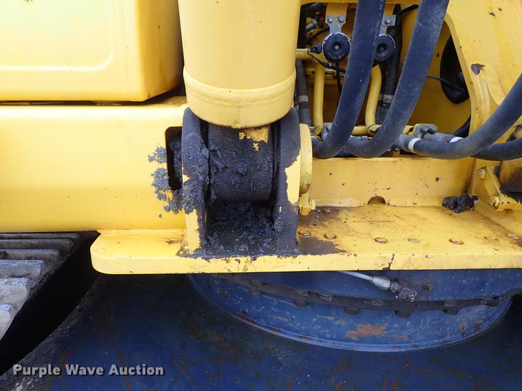 image for item DG2915 2012 Komatsu PC200LC-8 excavator