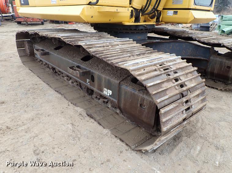 image for item DG2915 2012 Komatsu PC200LC-8 excavator