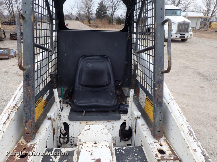 image for item DG2916 Bobcat 843 skid steer