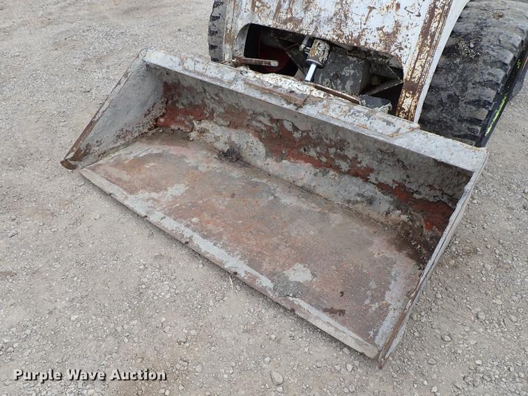image for item DG2916 Bobcat 843 skid steer