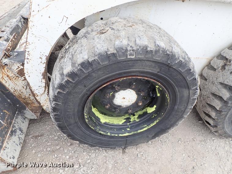 image for item DG2916 Bobcat 843 skid steer