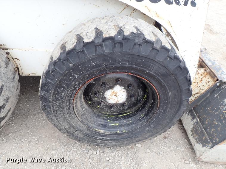 image for item DG2916 Bobcat 843 skid steer