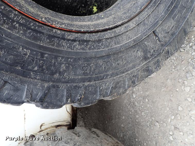 image for item DG2916 Bobcat 843 skid steer