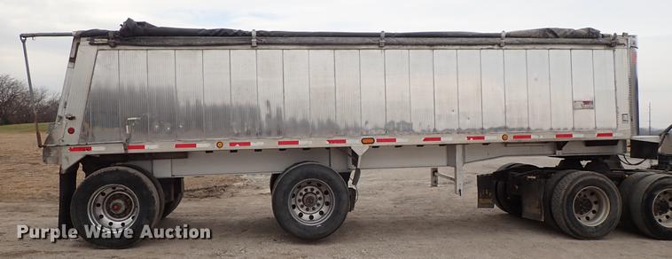 image for item DG2917 2013 Travis S/9628FT end dump trailer
