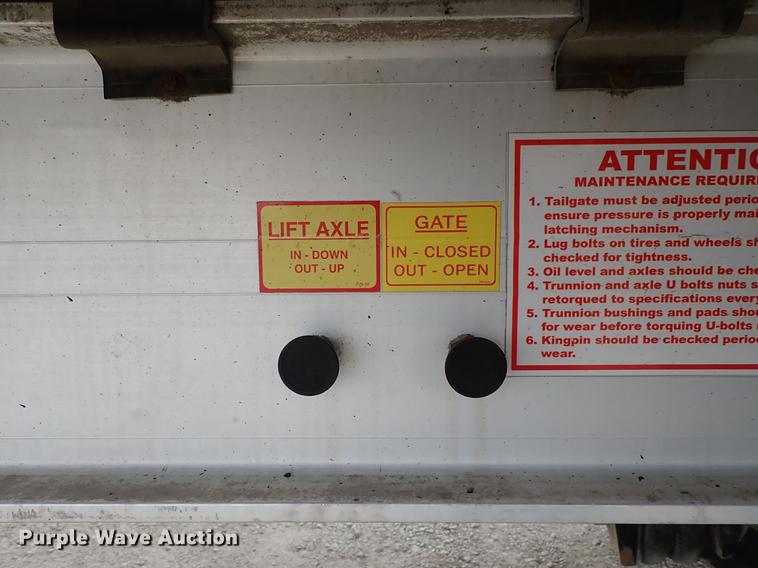 image for item DG2917 2013 Travis S/9628FT end dump trailer