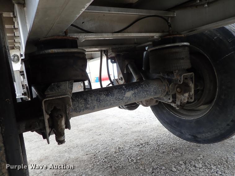 image for item DG2917 2013 Travis S/9628FT end dump trailer