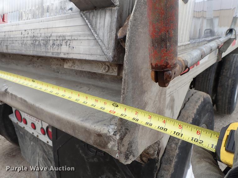 image for item DG2917 2013 Travis S/9628FT end dump trailer