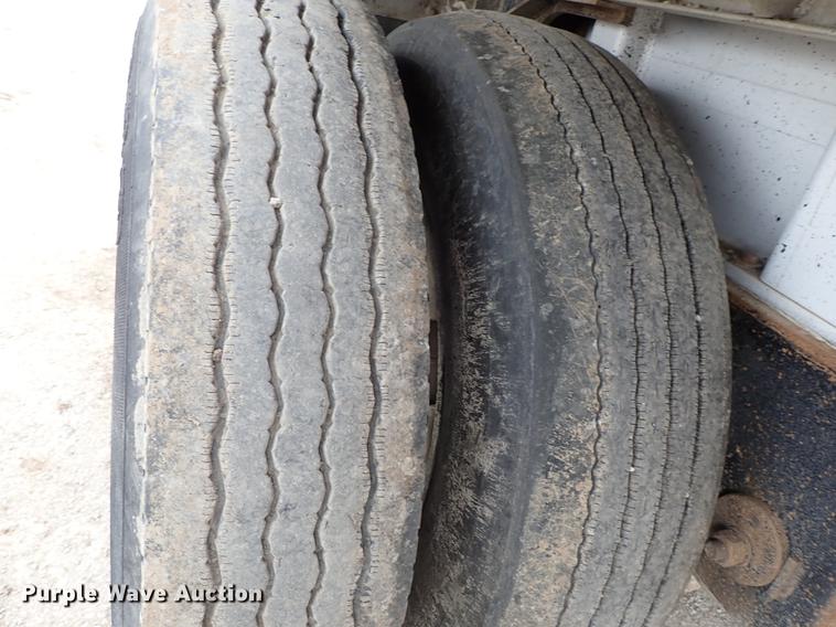 image for item DG2917 2013 Travis S/9628FT end dump trailer