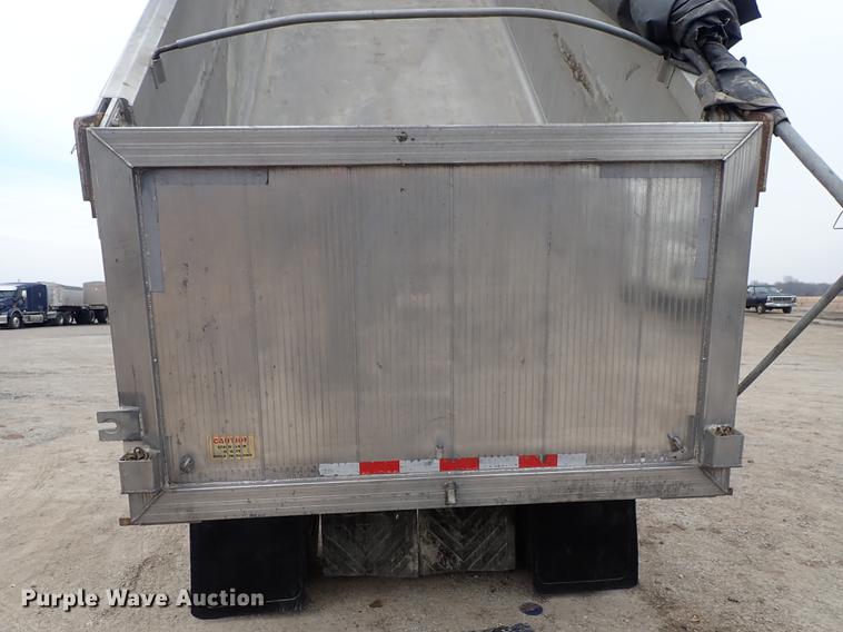 image for item DG2917 2013 Travis S/9628FT end dump trailer