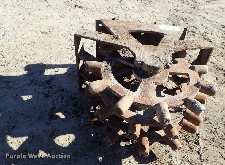 image for item DG2929 Excavator trench compactor