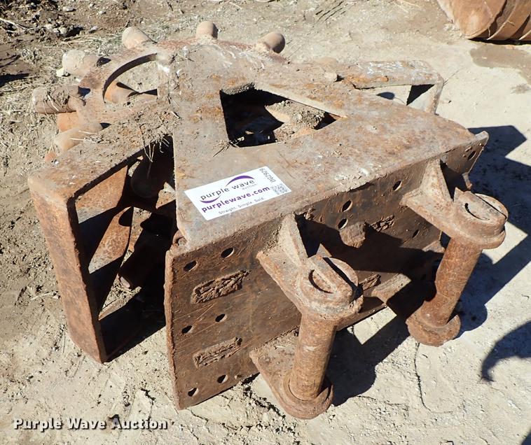 image for item DG2929 Excavator trench compactor