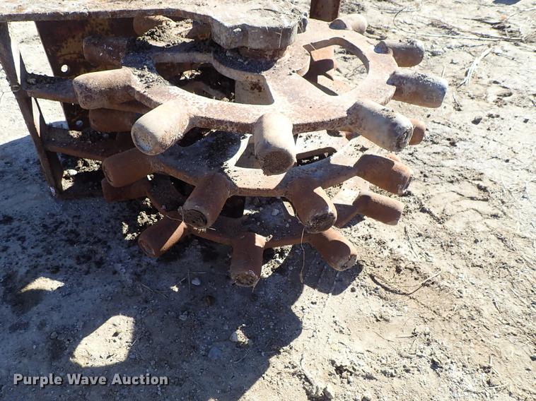 image for item DG2929 Excavator trench compactor