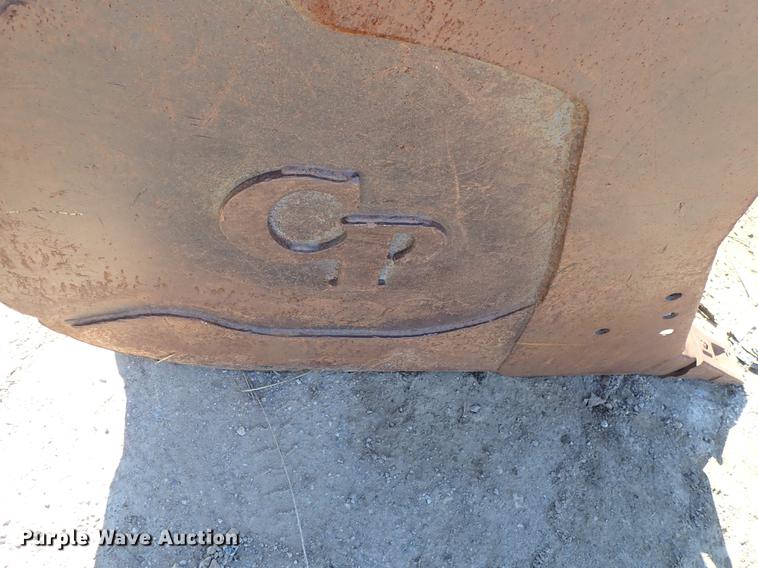 image for item DG2931 CP 24"W three tooth bucket