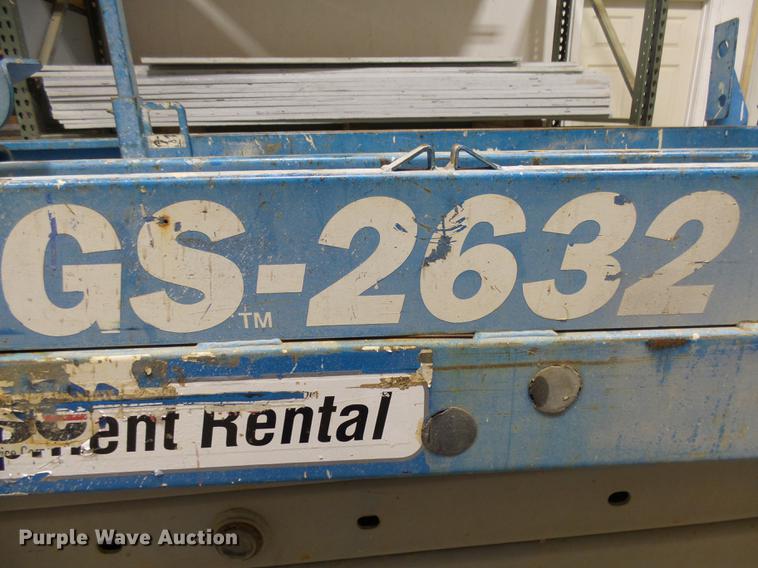 image for item DX9102 2003 Genie GS-2632 scissor lift
