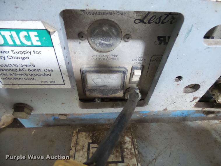 image for item DX9102 2003 Genie GS-2632 scissor lift