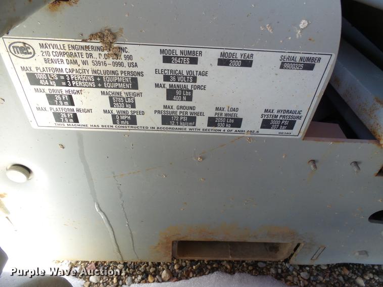 image for item DX9103 2000 Mec 2647ES scissor lift