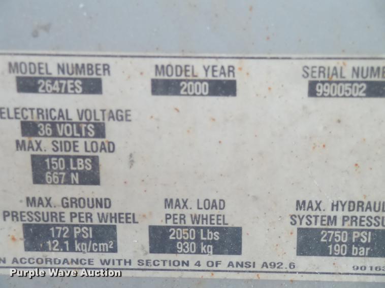 image for item DX9149 2000 Mec 2647ES scissor lift