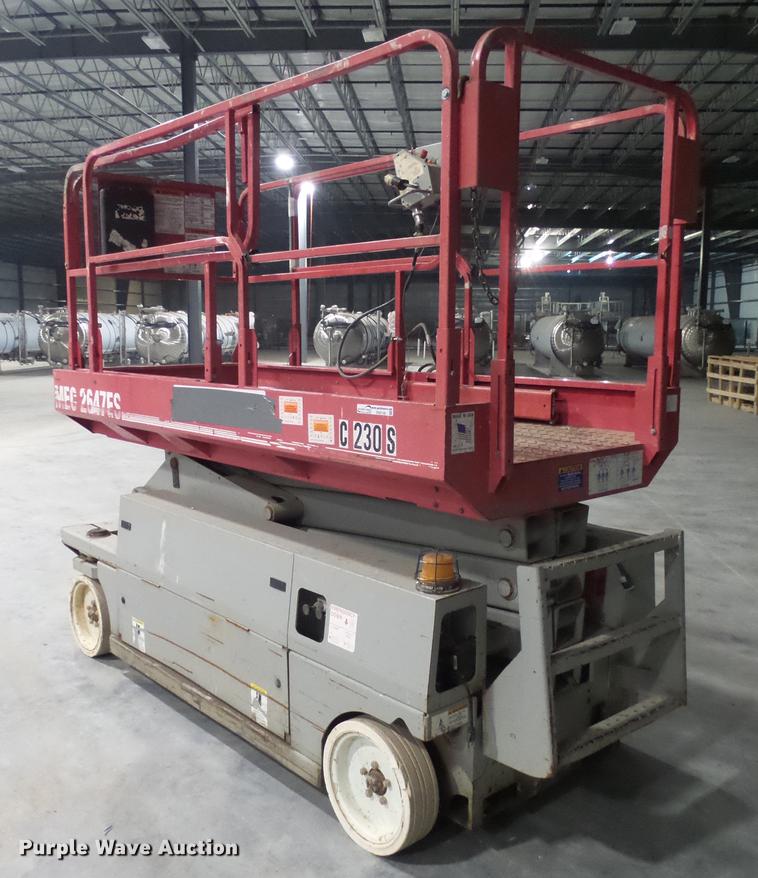 image for item DX9150 2000 Mec 2647ES scissor lift