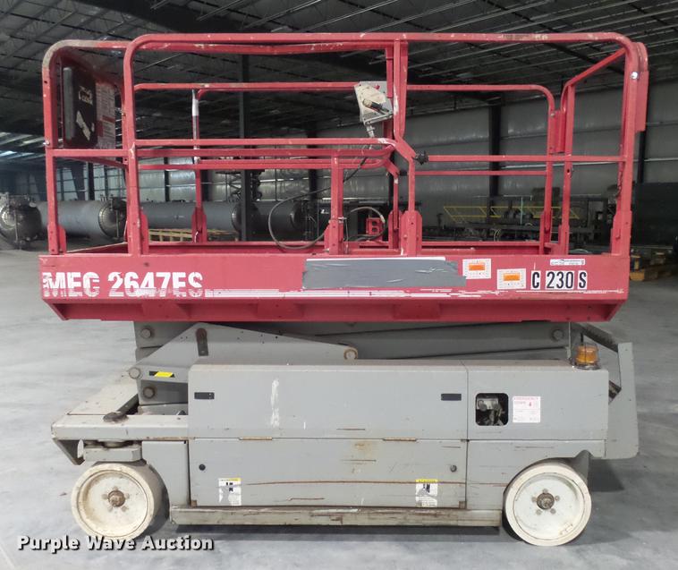 image for item DX9150 2000 Mec 2647ES scissor lift