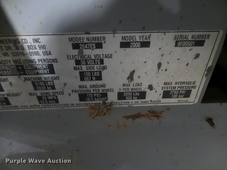 image for item DX9150 2000 Mec 2647ES scissor lift