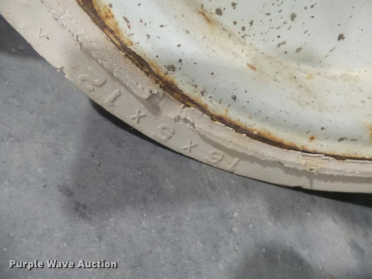 image for item DX9150 2000 Mec 2647ES scissor lift