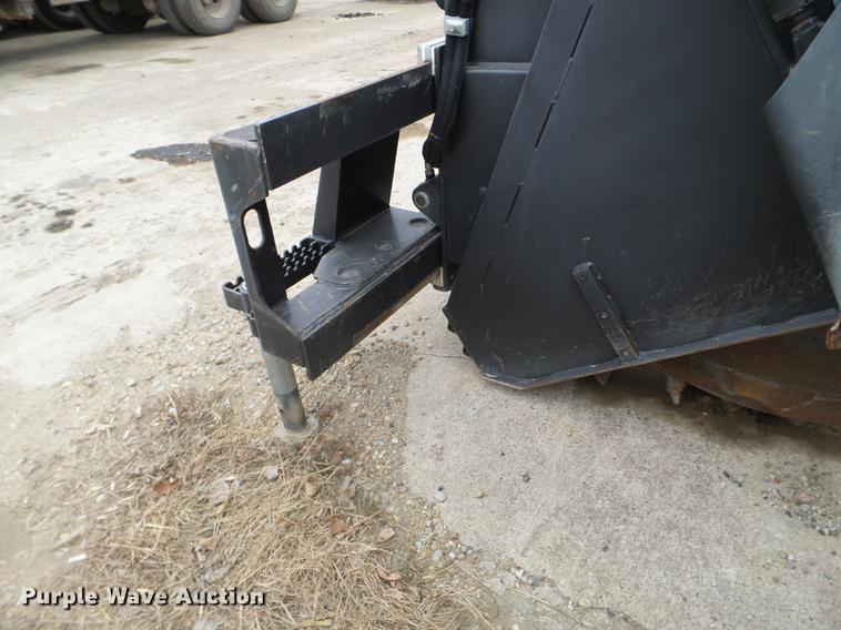 image for item DX9740 2013 Bobcat WS18 wheel saw