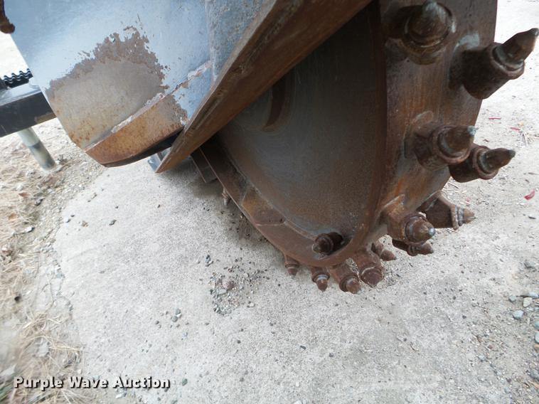 image for item DX9740 2013 Bobcat WS18 wheel saw