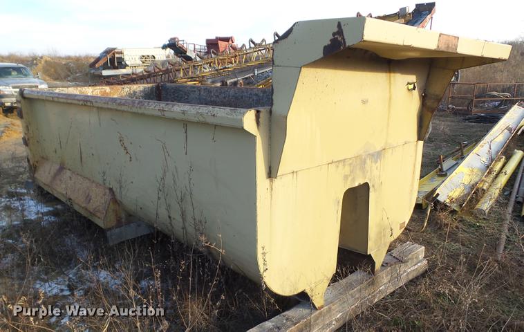 image for item EM9046 Heil steel dump bed