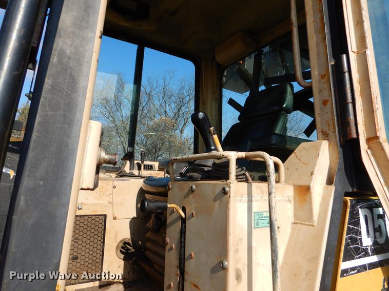 image for item ER9336 2000 Caterpillar D5C LGP Series III dozer
