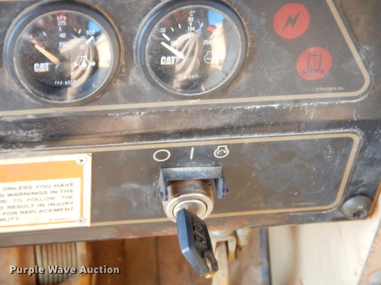 image for item ER9336 2000 Caterpillar D5C LGP Series III dozer