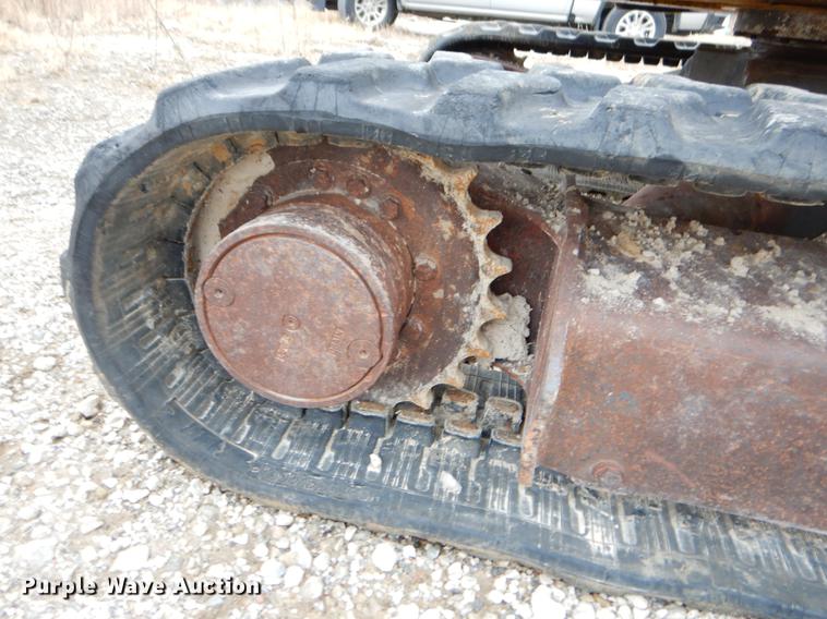 image for item ER9367 2006 Komatsu PC35MR-2 mini excavator