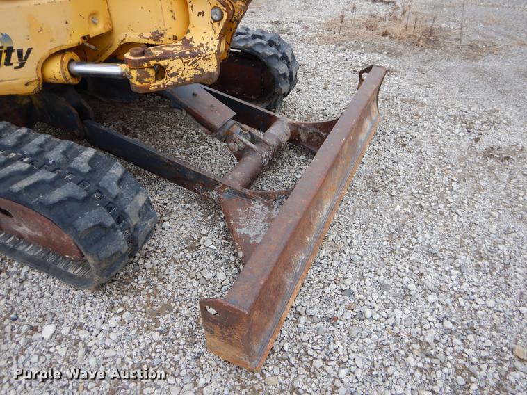 image for item ER9367 2006 Komatsu PC35MR-2 mini excavator