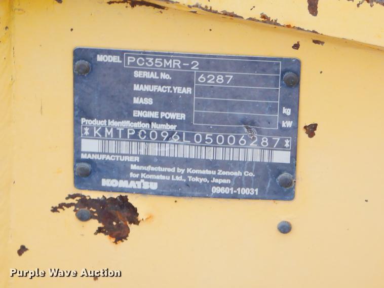 image for item ER9367 2006 Komatsu PC35MR-2 mini excavator