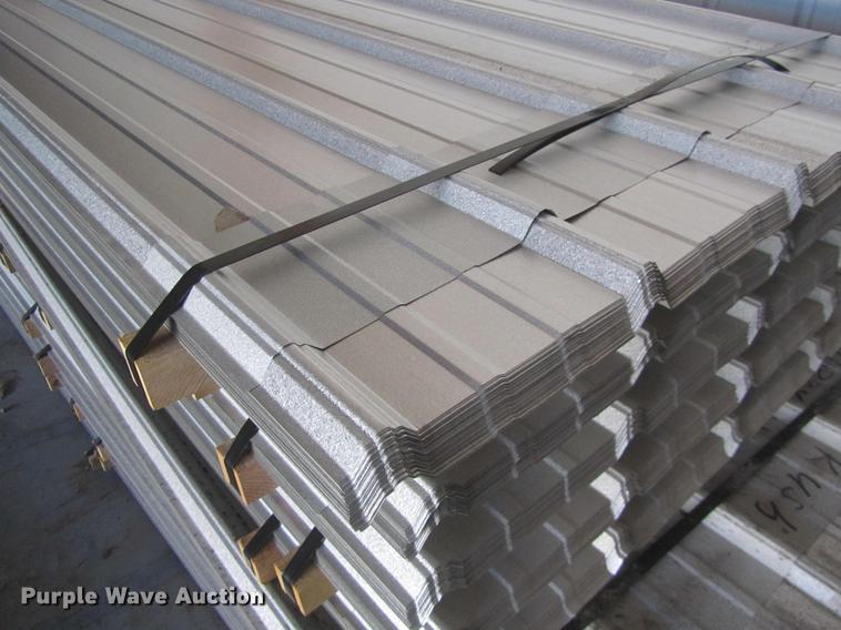 image for item G1432 (80) sheets of metal siding/roofing