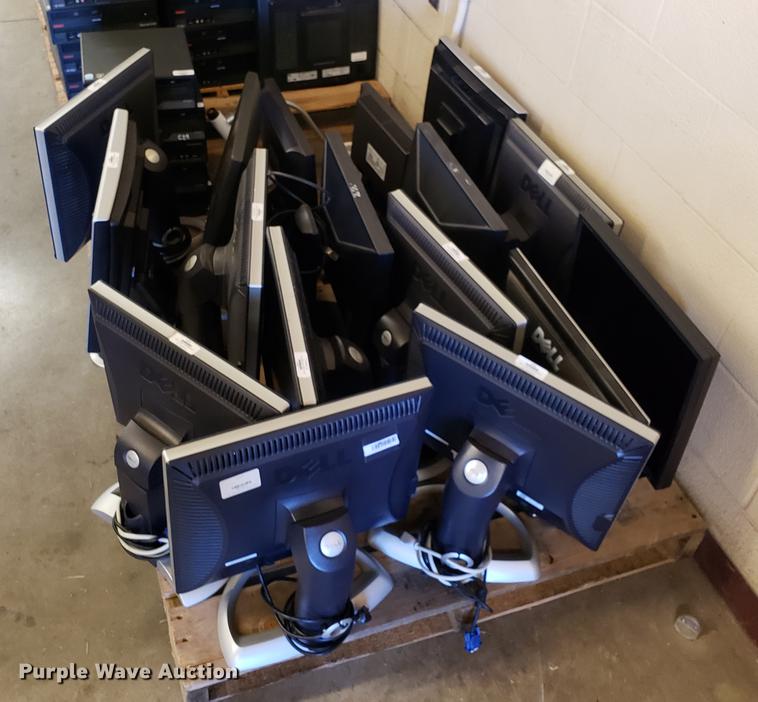 image for item AV9372 Approximately 58 CPUs