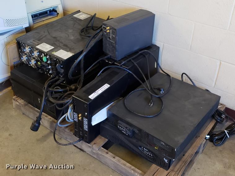 image for item AV9373 (7) battery backups