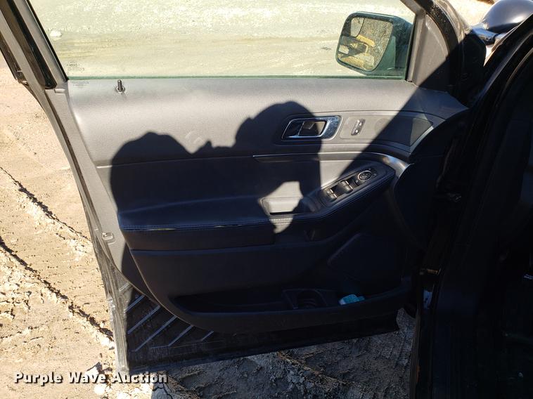 image for item AV9391 2014 Ford Explorer Police SUV