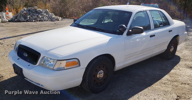 image for item AV9392 2009 Ford Crown Victoria Police Interceptor