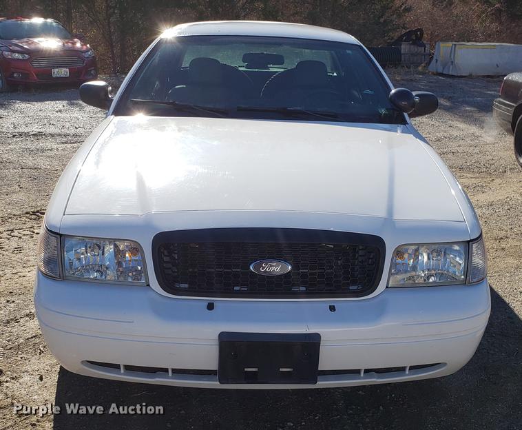 image for item AV9392 2009 Ford Crown Victoria Police Interceptor