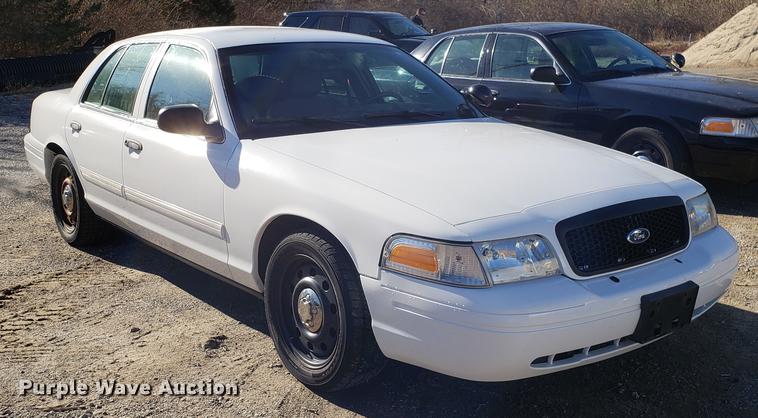 image for item AV9392 2009 Ford Crown Victoria Police Interceptor