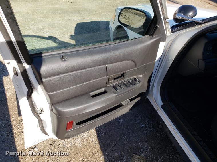 image for item AV9392 2009 Ford Crown Victoria Police Interceptor