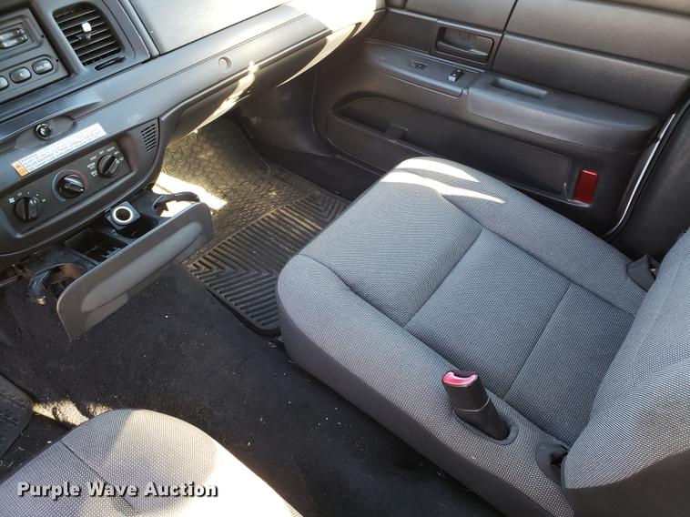 image for item AV9392 2009 Ford Crown Victoria Police Interceptor